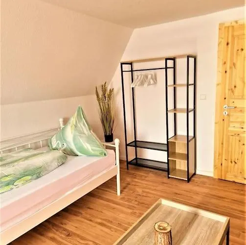 Modernes Charlie - Naehe Halle, 4 Semesterbostad Petersberg (Saxony-Anhalt)