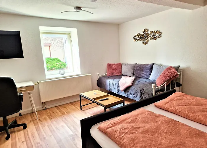 Modernes Charlie - Naehe Halle, 4 Semesterbostad